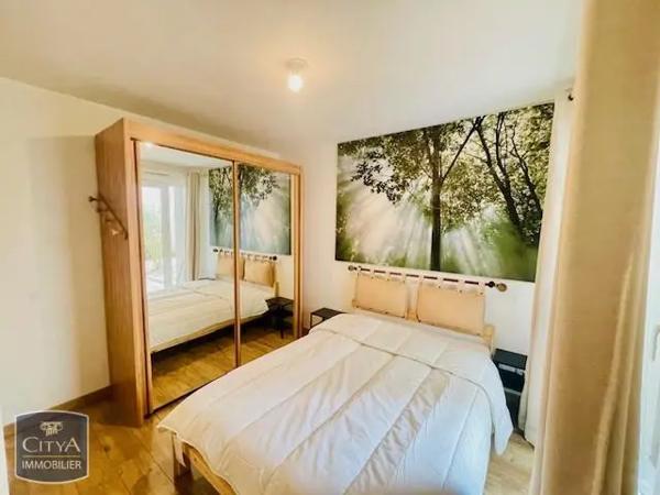 Appartement à louer 2 pièces 45.37m² Tours (37200)