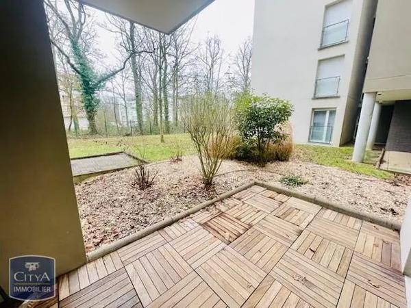Appartement à louer 2 pièces 45.37m² Tours (37200)