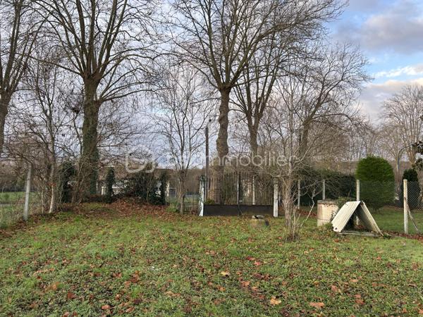 Terrain de 2 173 m²