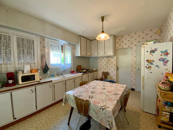 Maison centre Montendre.