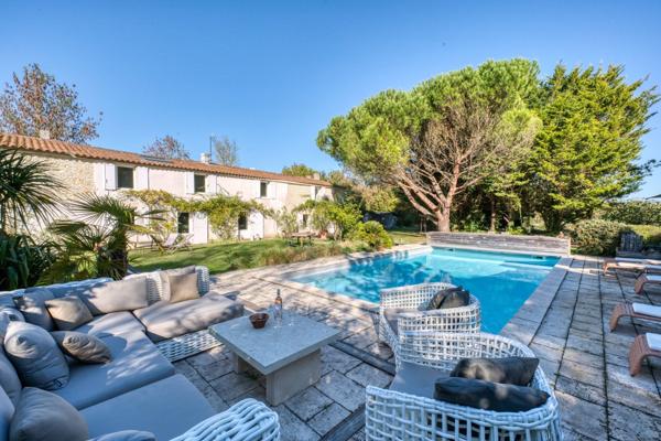 Vente Maison de luxe La Rochelle 8 Pièces 254 m²