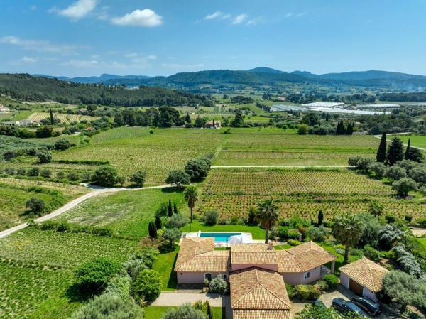 Vente Maison de luxe La Cadière-d'Azur 6 Pièces 171 m²