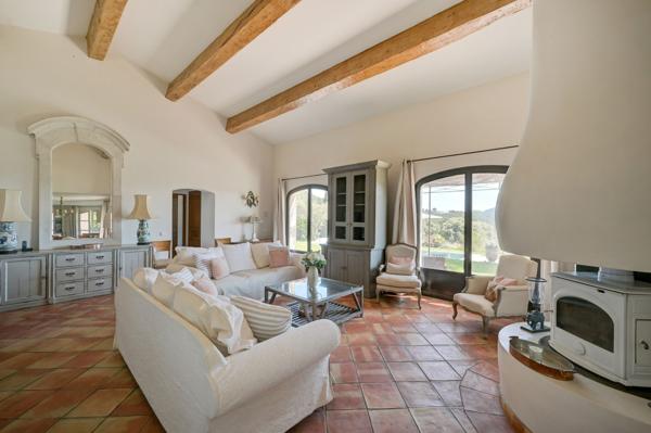 Vente Maison de luxe La Cadière-d'Azur 6 Pièces 171 m²