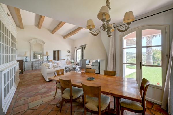 Vente Maison de luxe La Cadière-d'Azur 6 Pièces 171 m²