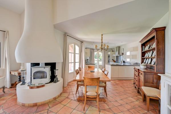 Vente Maison de luxe La Cadière-d'Azur 6 Pièces 171 m²
