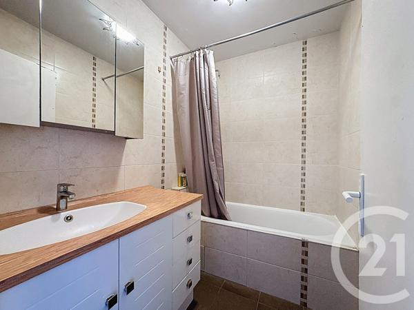 Appartement T3 à vendre  3 pièces - 66,22 m2 ANTIBES - 06