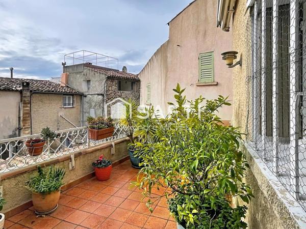 Maison de village avec studio indépendant