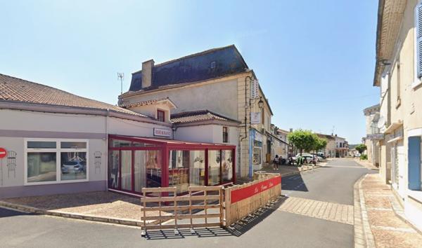 À vendre - Immeuble 174 m² situé à Périgueux (24000)