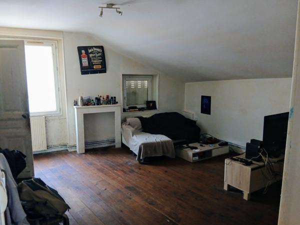 À vendre - Immeuble 174 m² situé à Périgueux (24000)