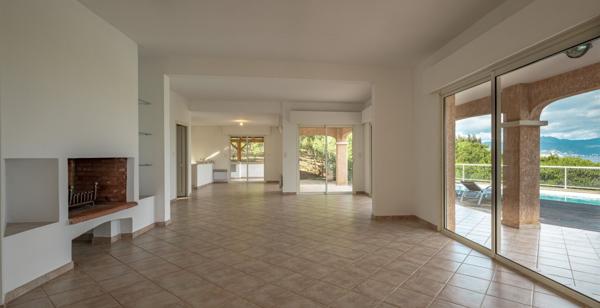 Vente Villa de luxe Pietrosella 6 Pièces 165 m²