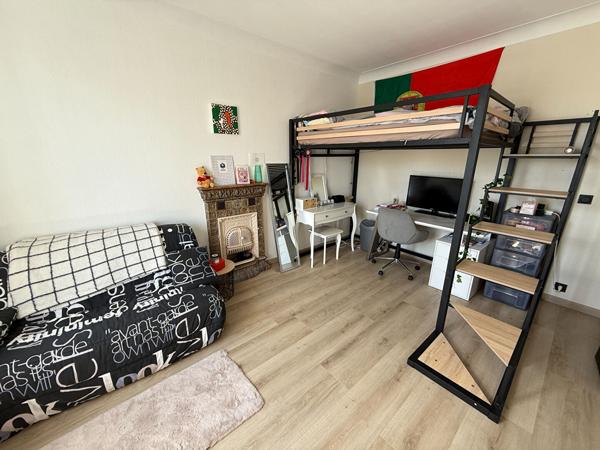 Maison 8 pièces 220 m2