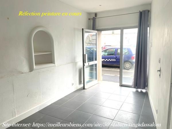 A SAISIR!!! LOCAL COMMERCIAL A PLUS DE 10% DE RENDEMENT!