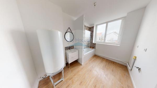 CALAIS : appartement F1 (55 m²) en location