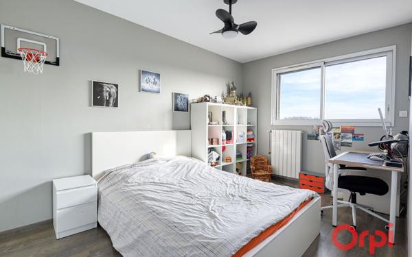 Maison à vendre    5 pièces •  Charly