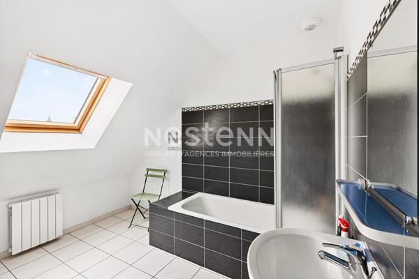 Contemporaine aux portes de Lamballe Rare à la vente ! Vivable de plain pied, proche des commodités et de la gare