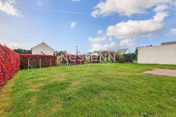 Contemporaine aux portes de Lamballe Rare à la vente ! Vivable de plain pied, proche des commodités et de la gare