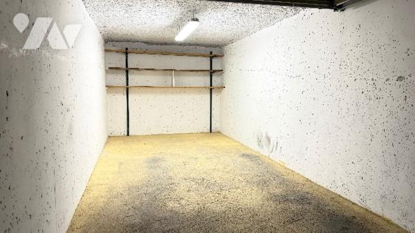 GARAGE – 13m²– Sous-sol sécurisé 
SAINT JOTIOZ – 175 Route des Écoles