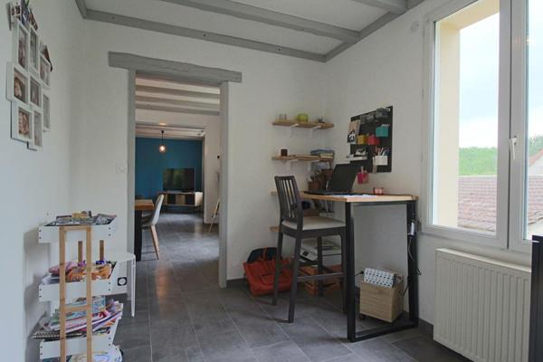 Maison de caractère de 140 m² avec vie de plain-pied, grand terrain et fort potentiel d'évolution