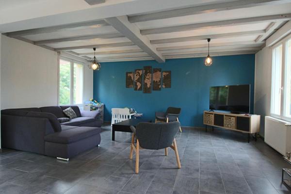 Maison de caractère de 140 m² avec vie de plain-pied, grand terrain et fort potentiel d'évolution