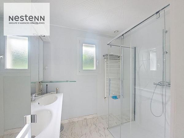 Élégante Maison à Saint-Avertin : Un Havre de Paix à Découvrir