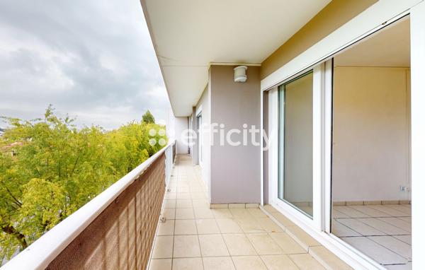 Appartement
         2 pièces
        - 48 m² Exclusivité 179 000 € *