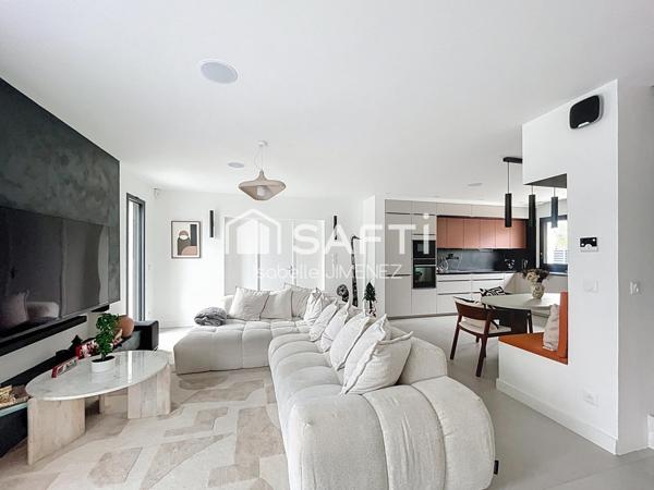 Maison de standing de 2024, sur large parcelle plate sans vis à vis