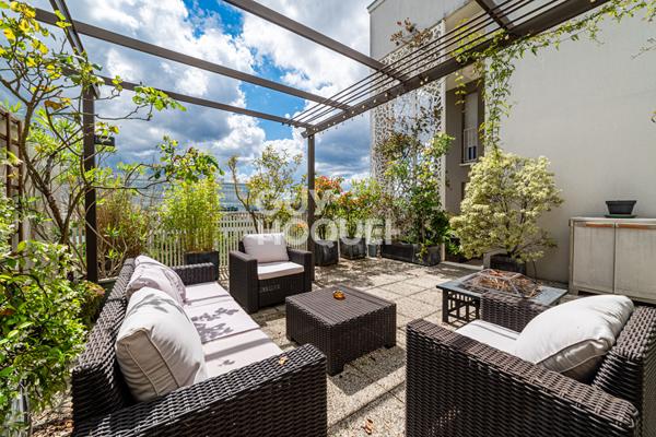 DUPLEX 110M² AVEC TERRASSE DE 60M² EN DERNIER ETAGE