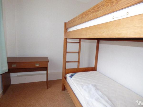 Centre ville, ancien hôtel, bar restaurant, comprenant :
Au sous sol : cave set chaufferie (fu...