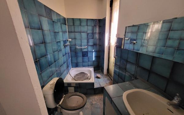 Maison à vendre    5 pièces •  Châteauneuf-les-Martigues