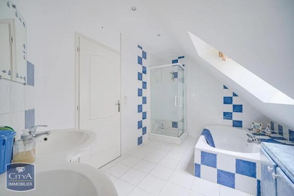 Maison à vendre 8 pièces 185m²