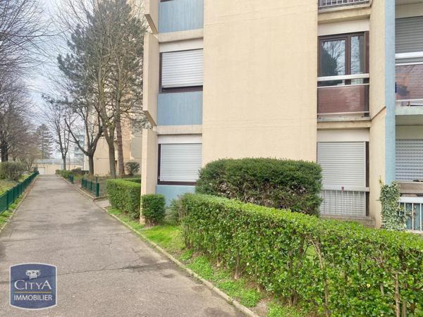 Appartement à louer 2 pièces 46.09m²