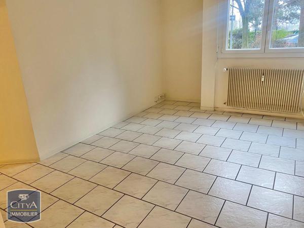 Appartement à louer 2 pièces 46.09m²
