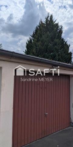 Garage fermé extérieur 14 m²