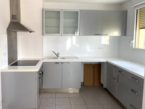 Appartement F3 récent , Coulommiers