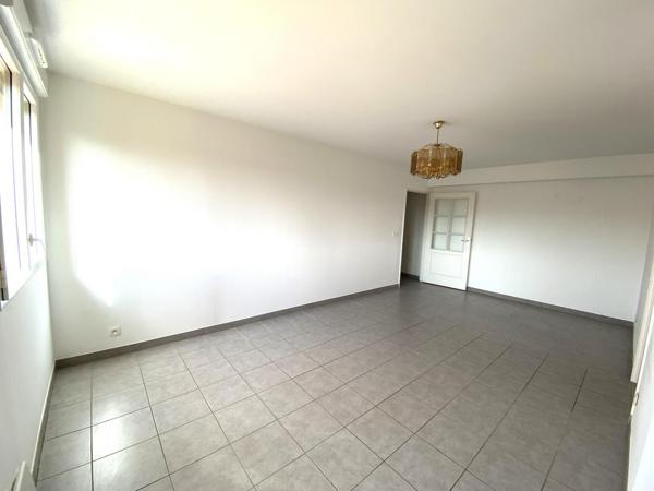 Appartement F3 récent , Coulommiers