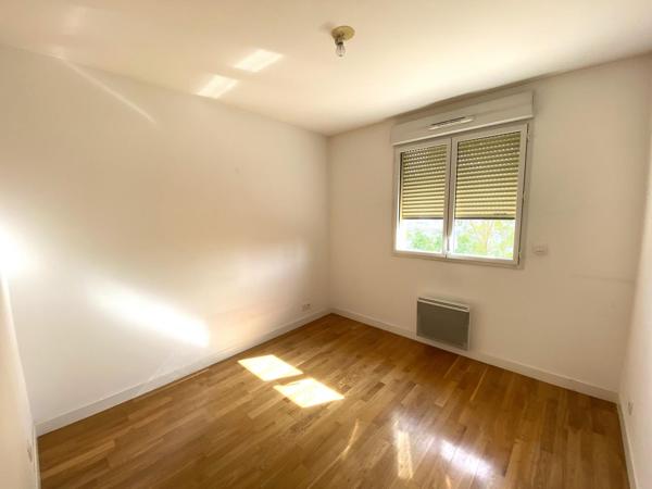 Appartement F3 récent , Coulommiers