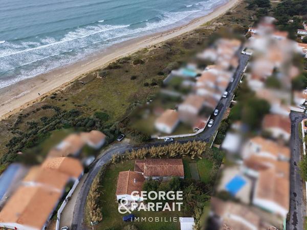 LES GRENETTES ? Propriété 2 maisons, 6 chambres, terrain 1 265 m² à quelques pas de l'océan