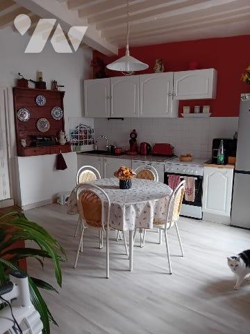 Maison d'habitation mitoyenne sur LA COTE SAINT DIDIER