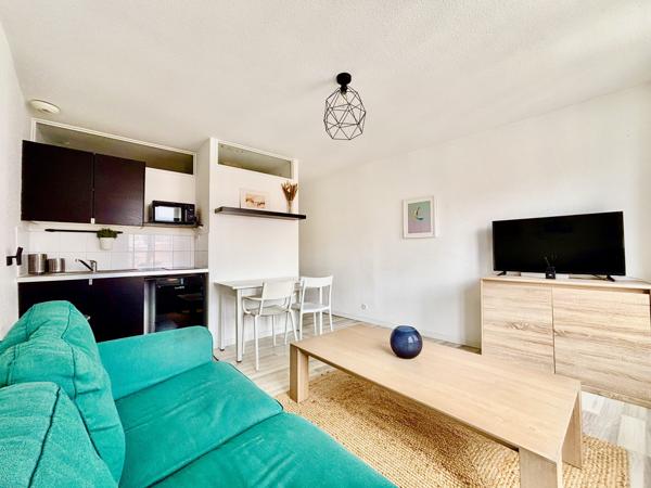 Bel appartement de type 2 entièrement rénové.