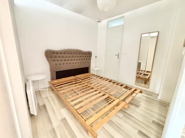 Bel appartement de type 2 entièrement rénové.