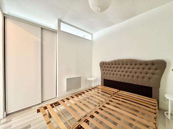 Bel appartement de type 2 entièrement rénové.