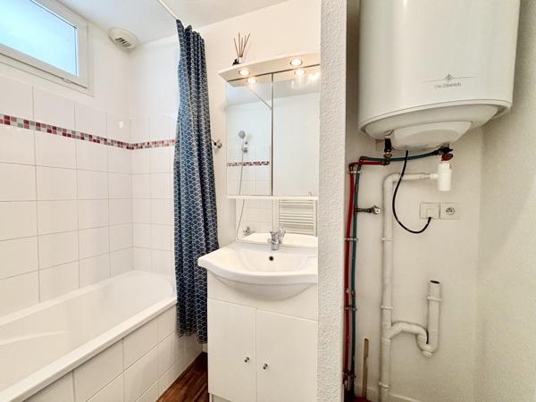Bel appartement de type 2 entièrement rénové.