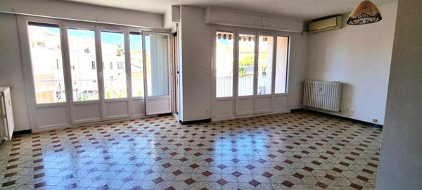 A Bandol, profitez d'un cadre de vie privilégié à deux pas de la mer!