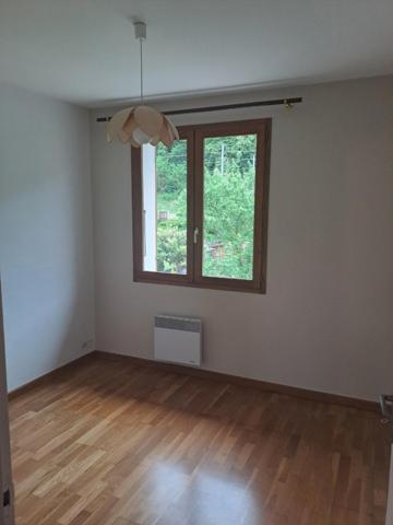 MAISON  80 m²  SAINT  JEAN DE MOIRANS