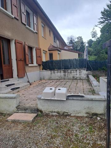 MAISON  80 m²  SAINT  JEAN DE MOIRANS