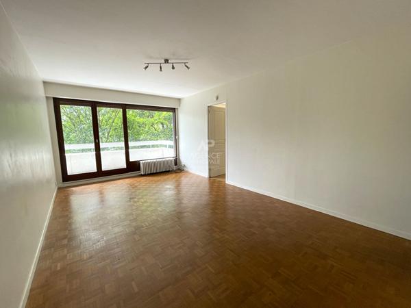 SEVRES Centre Ville - Appartement 2 pièces Loyer 1 187.62 €/mois charges comprises **  - Référence  716-C