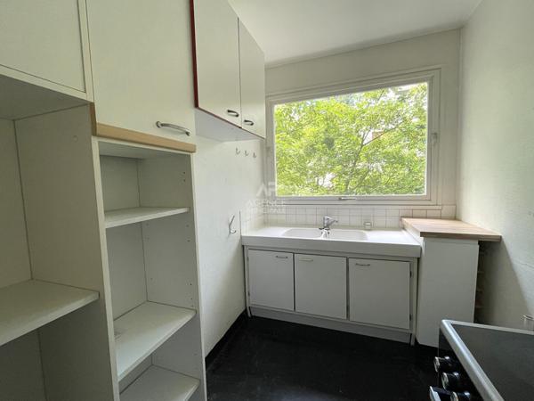 SEVRES Centre Ville - Appartement 2 pièces Loyer 1 187.62 €/mois charges comprises **  - Référence  716-C