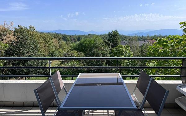 Appartement à louer    2 pièces • 38,75 m2 Gex