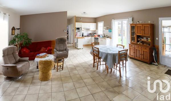 Maison à vendre 8 pièces 315 m² Saint-Martin-des-Fontaines