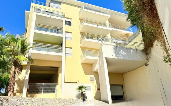 Appartement à vendre    3 pièces • 60,02 m2 Nice